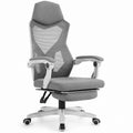 Szare ergonomiczne krzesło z tkaniny i siatki z podnóżkiem